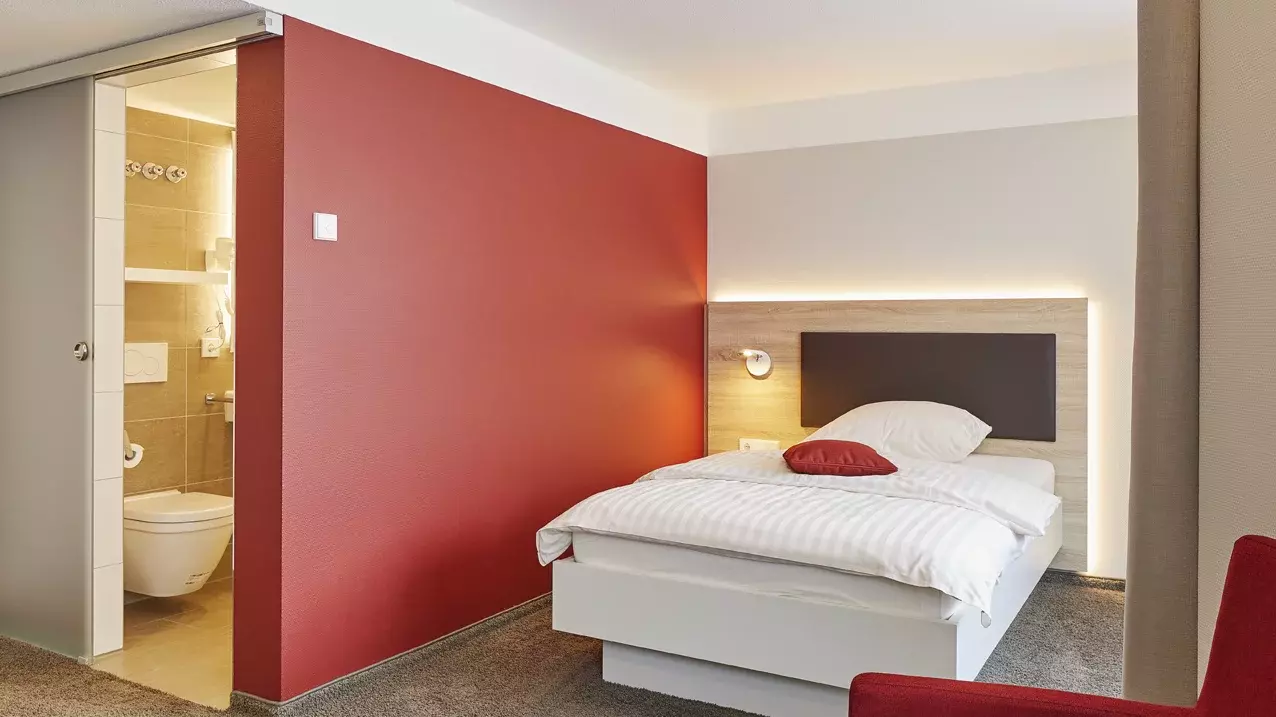 Einzelzimmer im Tagungshotel Haus Steinheim – 4-Sterne-Komfort für Seminargäste