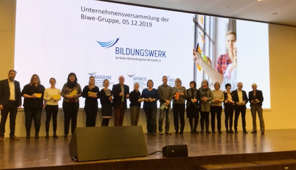 Ehrung der Jubilare in der Bildungswerk-Gruppe Ehrung der Jubilare in der Bildungswerk-Gruppe